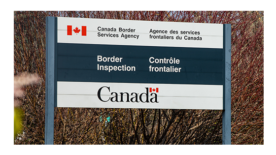 Image of the Canadian border welcome sign